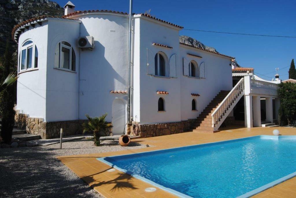 Villa Bozena Denia Exteriör bild